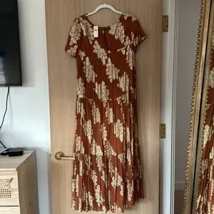 green emerald velvet dress EYWOL Plus Size Fall Dresses - Anthropologie Plus Size Dresses - Long  Sleeve Maxi Dress
